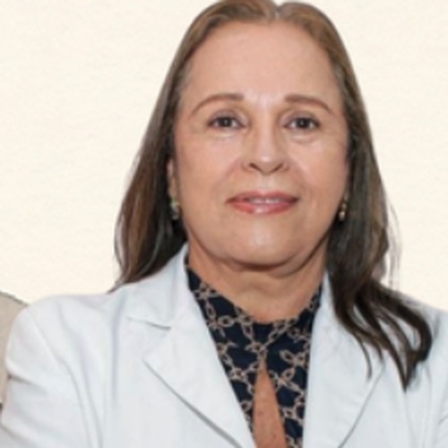 Dra. Tereza Mitchell, maestrina do Instituto Archeus